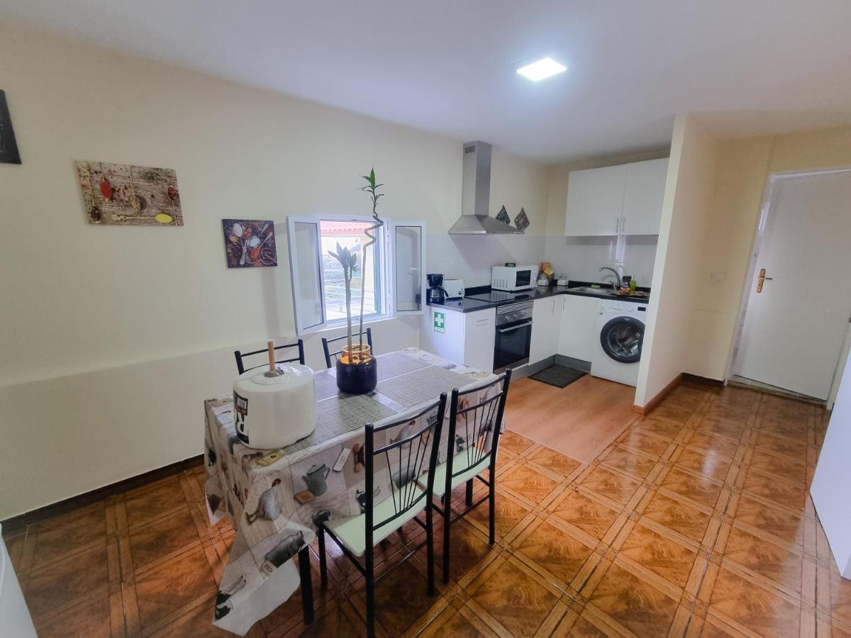 Cozy House In Central Sanatana, Near Top Hiking Trails And Levadas, Pico Ruivo Santana  Luaran gambar