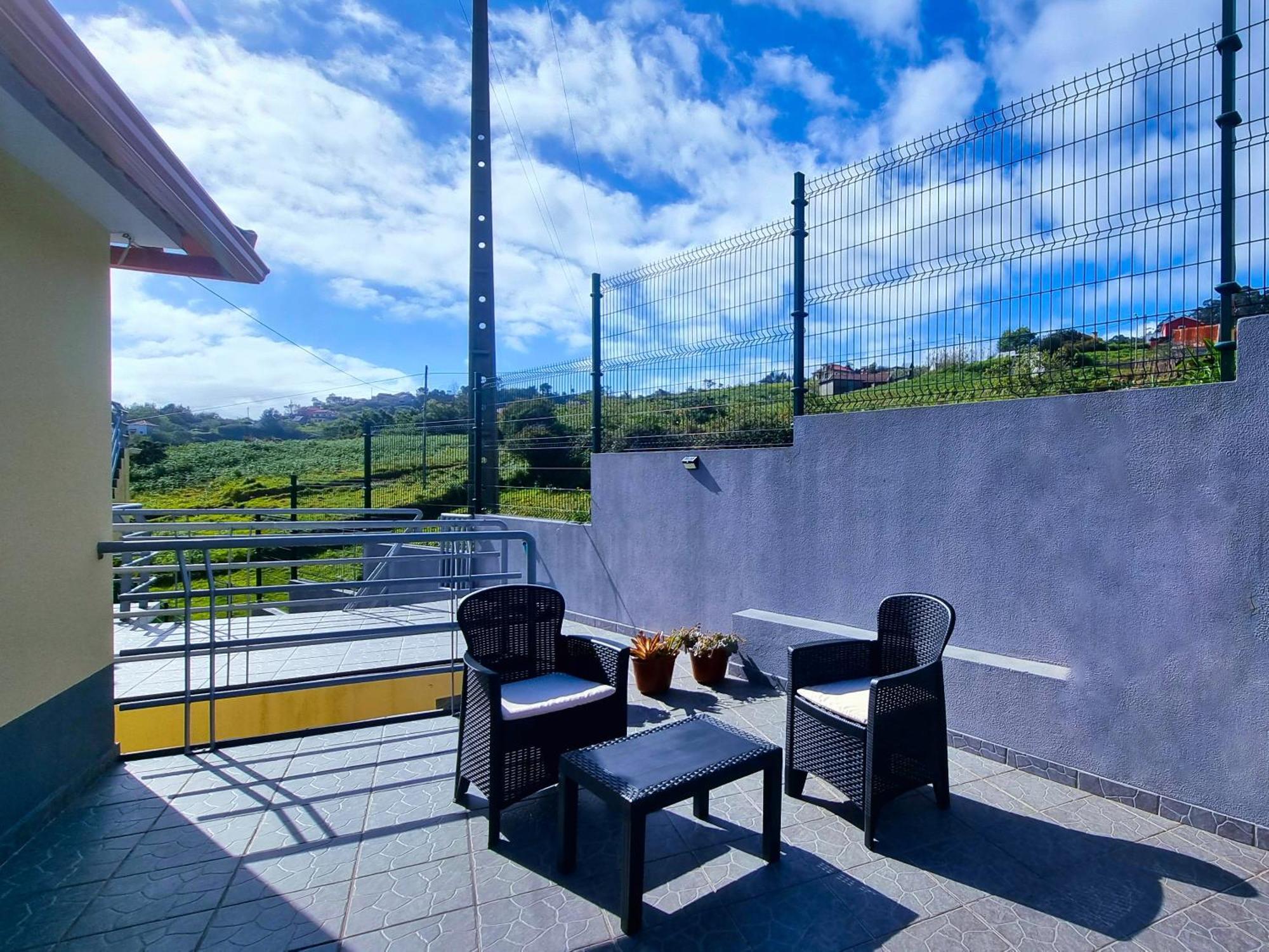 Cozy House In Central Sanatana, Near Top Hiking Trails And Levadas, Pico Ruivo Santana  Luaran gambar